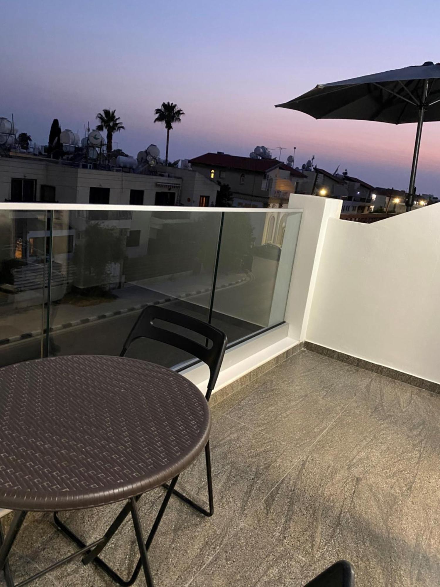Апартаменты Ev Zin - Modern, Cozy, 1 Bed, Pool, 2 Balconies, A105 Пафос Экстерьер фото